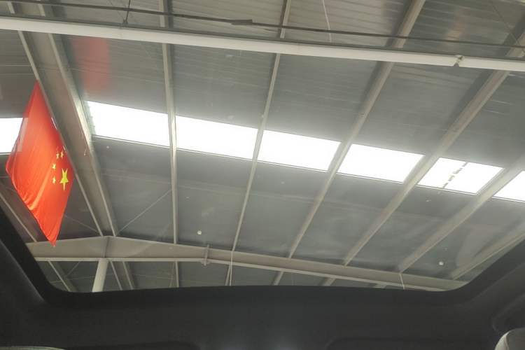 Used CHANGAN UNI-T 2023 Second-Generation 1.5T Prestige Model Headliner