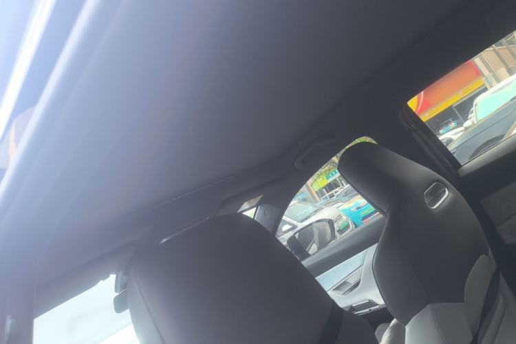 Used CHANGAN UNI-T 2023 2nd Generation 1.5T Flagship Version Headliner