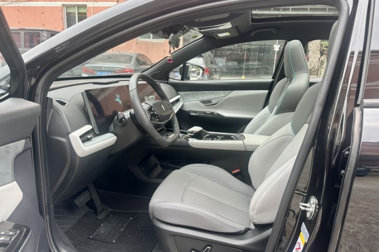 Used CHANGAN UNI-T 2023 Second-Generation 1.5T Prestige Model Interior 8