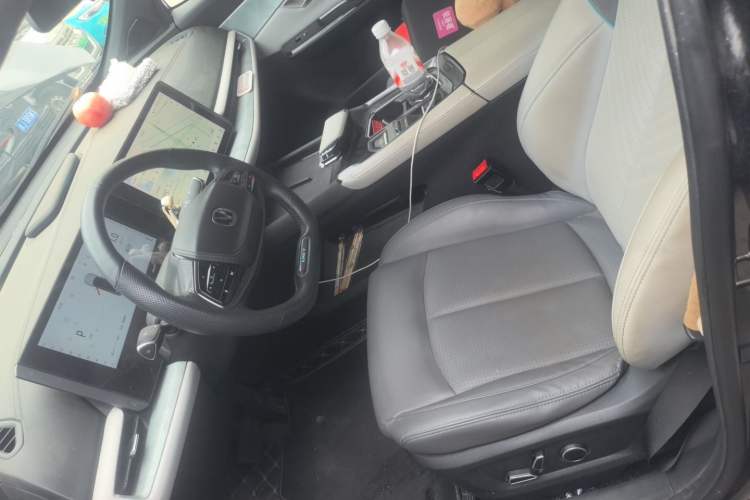 Used CHANGAN UNI-T 2023 2nd Generation 1.5T Flagship Version Left Front Seat