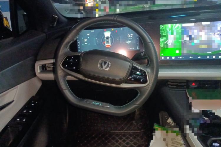 Used CHANGAN UNI-T 2023 2nd Generation 1.5T Sport Edition Prestige Version Steering Wheel