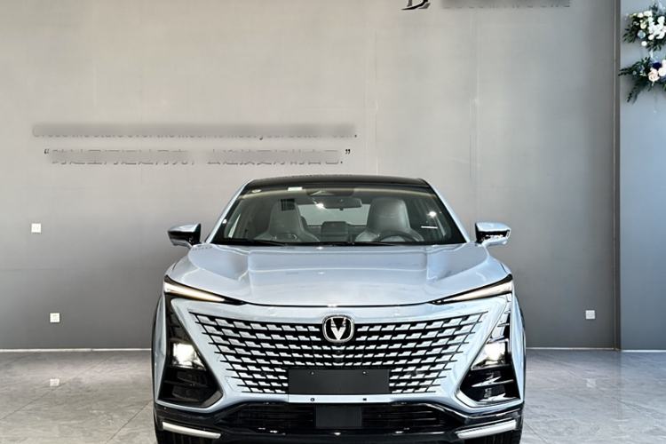 Used CHANGAN UNI-T 2023 2nd Generation 1.5T Flagship Version Exterior 1