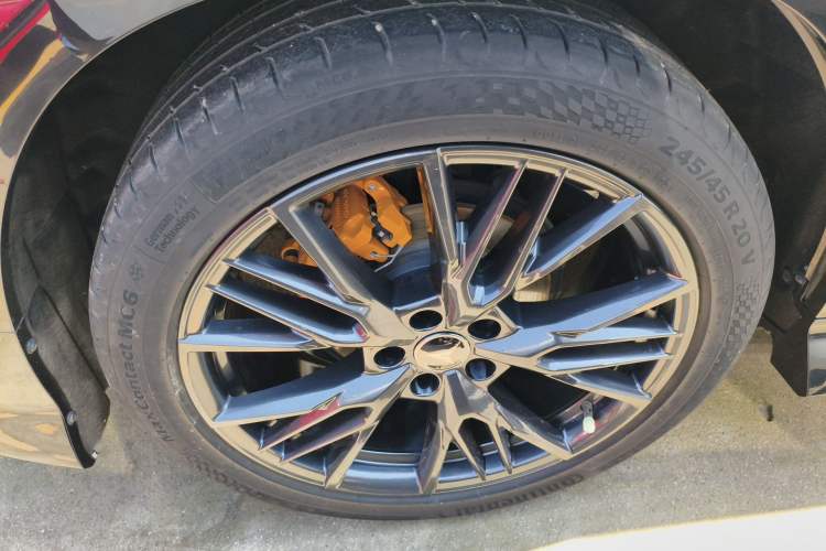 Used CHANGAN UNI-T 2023 2nd Generation 1.5T Sport Edition Flagship Version Right Rear Wheel Hub