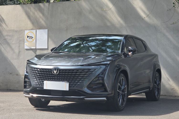 Used CHANGAN UNI-T 2023 Second-Generation 1.5T Prestige Model Guazi used car, China used car export, Used car for sale, Used cars, Cheapest cars for sale