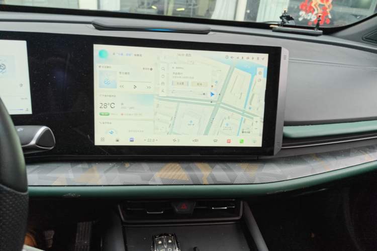 Used CHANGAN UNI-T 2023 2nd Generation 1.5T Sport Edition Prestige Version Audio And AC Panel