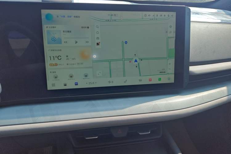 Used CHANGAN UNI-T 2023 2nd Generation 1.5T Flagship Version Audio And AC Panel