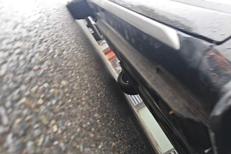 Used CHANGAN UNI-T 2023 Second-Generation 1.5T Prestige Model Chassis Front Right