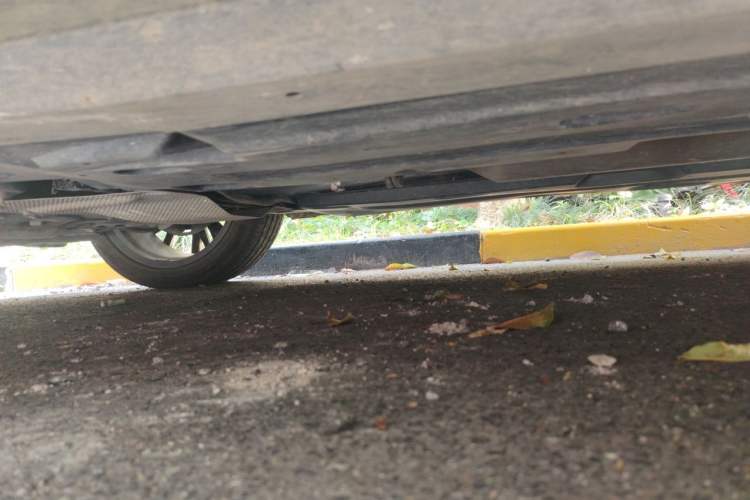 Used CHANGAN UNI-T 2023 Second-Generation 1.5T Prestige Model Chassis Front Right
