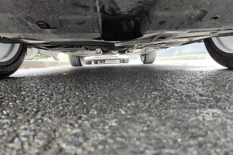 Used CHANGAN UNI-T 2023 Second-Generation 1.5T Prestige Model Chassis Front