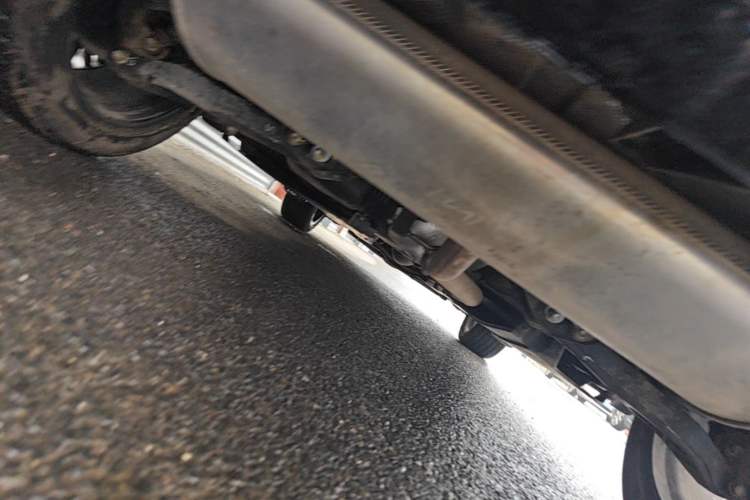 Used CHANGAN UNI-T 2023 Second-Generation 1.5T Prestige Model Chassis Rear