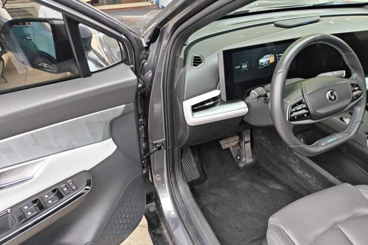 Used CHANGAN UNI-T 2023 Second-Generation 1.5T Prestige Model Driver Seat