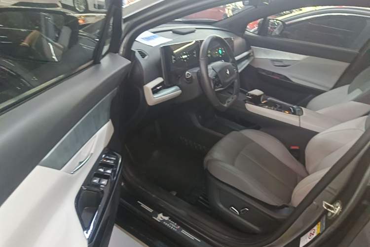 Used CHANGAN UNI-T 2023 Second-Generation 1.5T Prestige Model Driver Seat