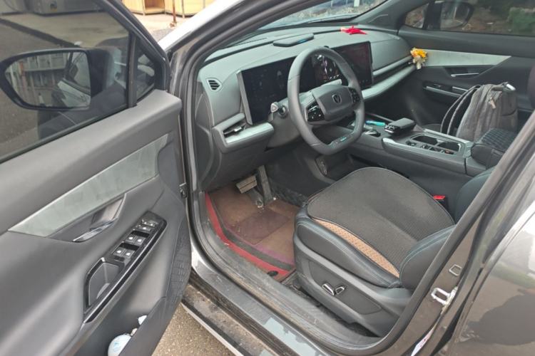 Used CHANGAN UNI-T 2023 Second-Generation 1.5T Prestige Model Driver Seat