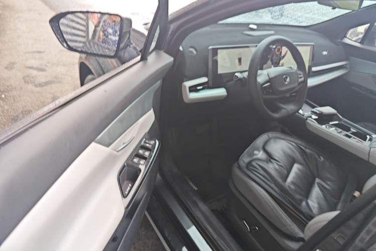 Used CHANGAN UNI-T 2023 Second-Generation 1.5T Prestige Model Driver Seat