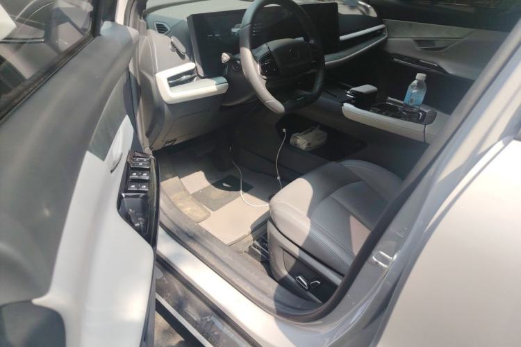 Used CHANGAN UNI-T 2023 Second-Generation 1.5T Prestige Model Driver Seat
