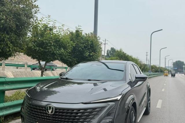Used CHANGAN UNI-T 2023 Second-Generation 1.5T Prestige Model