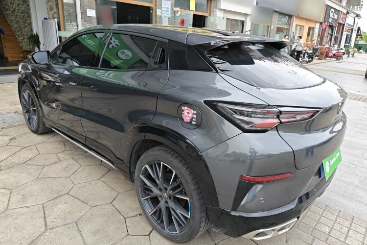 Used CHANGAN UNI-T 2023 Second-Generation 1.5T Prestige Model Exterior 2