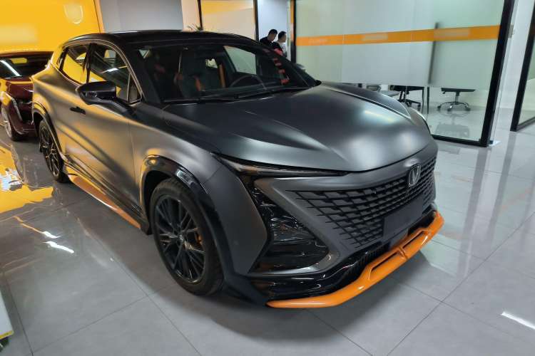 Used CHANGAN UNI-T 2023 2nd Generation 1.5T Sport Edition Prestige Version Exterior 2