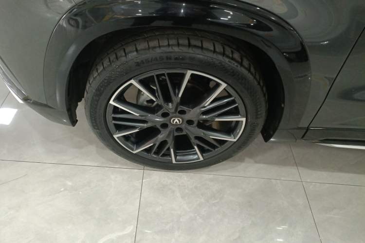 Used CHANGAN UNI-T 2023 Second-Generation 1.5T Prestige Model Exterior 4