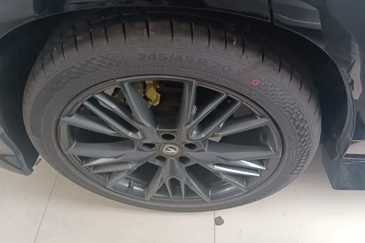 Used CHANGAN UNI-T 2023 2nd Generation 1.5T Sport Edition Flagship Version Exterior 5