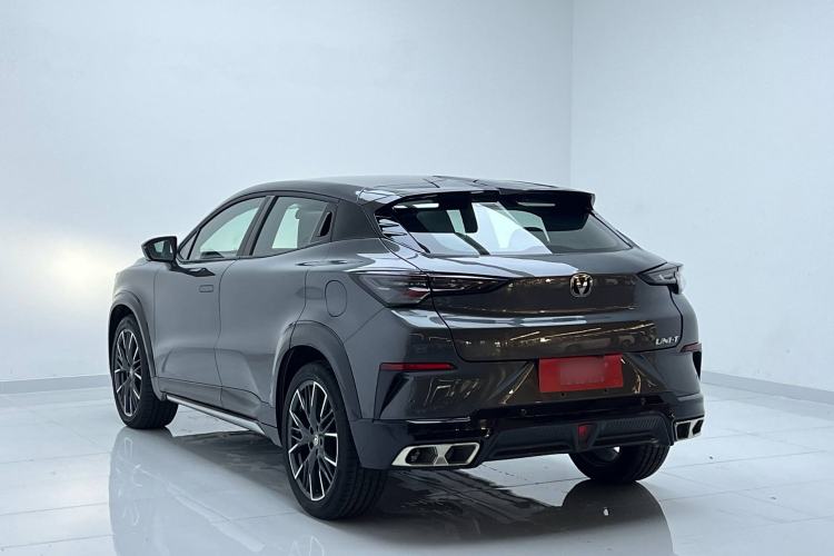 Used CHANGAN UNI-T 2023 Second-Generation 1.5T Prestige Model Exterior 5