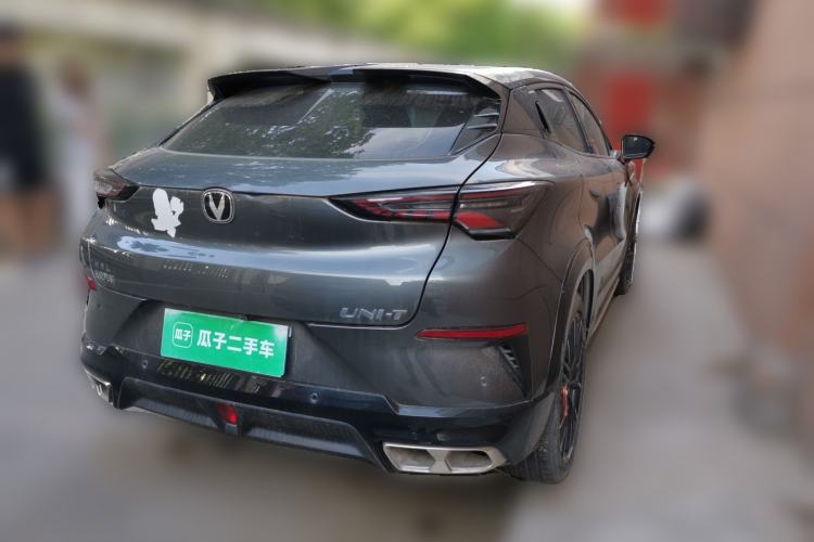 Used CHANGAN UNI-T 2023 Second-Generation 1.5T Prestige Model Exterior 5