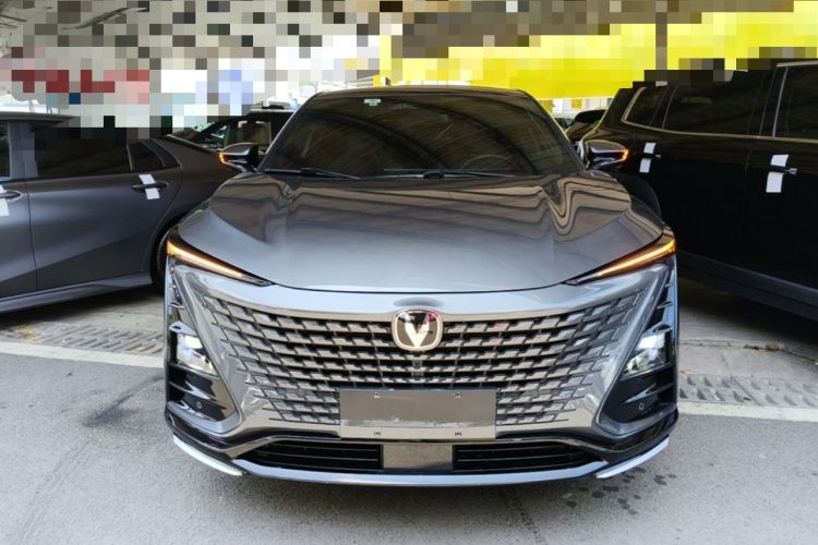 Used CHANGAN UNI-T 2023 Second-Generation 1.5T Prestige Model Front