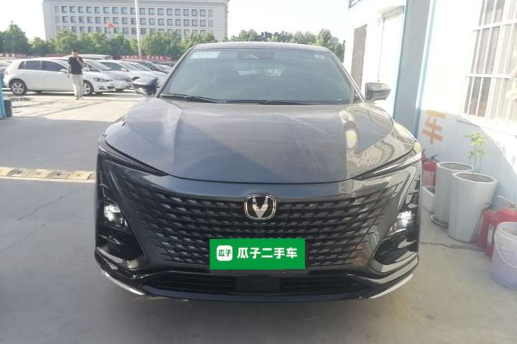 Used CHANGAN UNI-T 2023 Second-Generation 1.5T Prestige Model Front