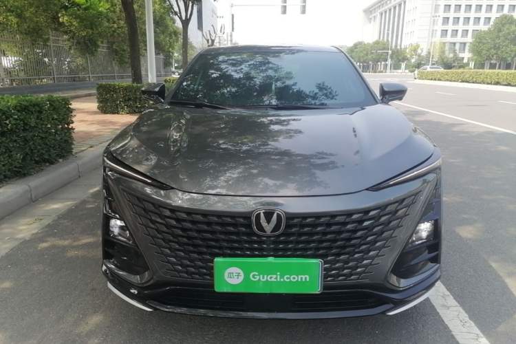 Used CHANGAN UNI-T 2023 2nd Generation 1.5T Luxury Version Front