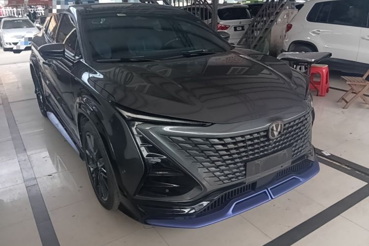 Used CHANGAN UNI-T 2023 2nd Generation 1.5T Sport Edition Flagship Version Front Right 45 Deg