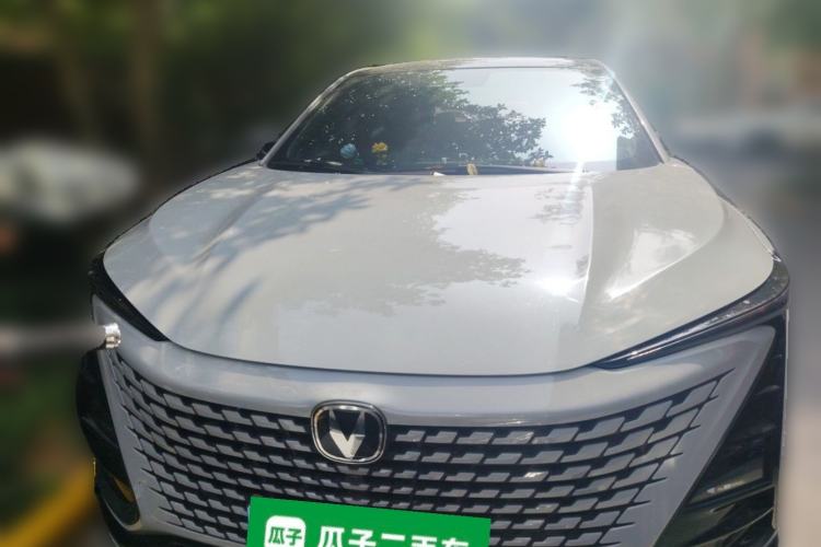 Used CHANGAN UNI-T 2023 Second-Generation 1.5T Prestige Model Front