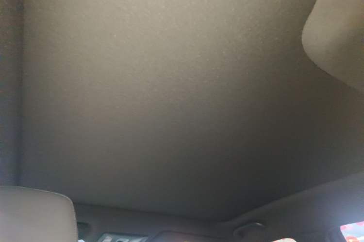 Used CHANGAN UNI-T 2023 Second-Generation 1.5T Prestige Model Headliner