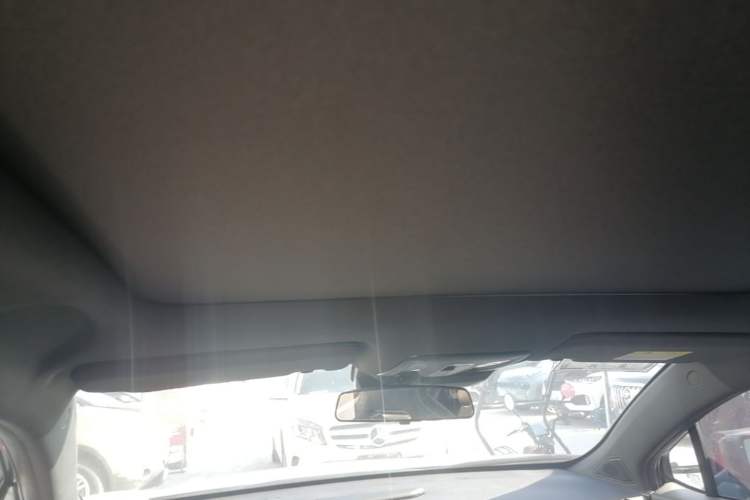 Used CHANGAN UNI-T 2023 Second-Generation 1.5T Prestige Model Headliner