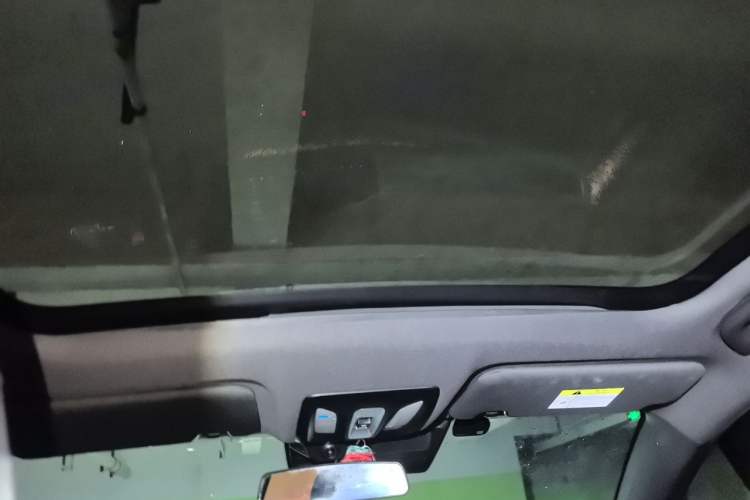 Used CHANGAN UNI-T 2023 2nd Generation 1.5T Sport Edition Flagship Version Headliner