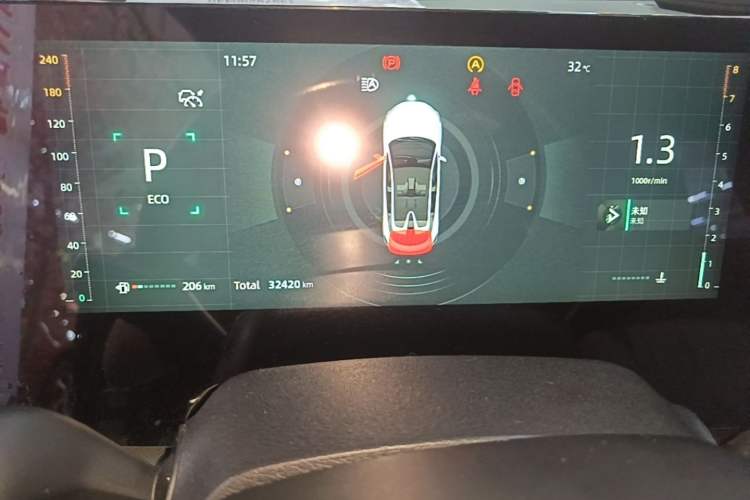 Used CHANGAN UNI-T 2023 Second-Generation 1.5T Prestige Model Instrument Cluster