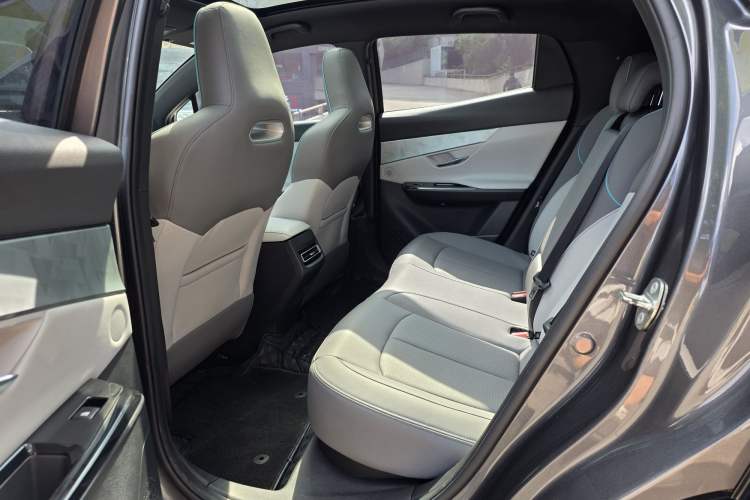 Used CHANGAN UNI-T 2023 Second-Generation 1.5T Prestige Model Interior 1