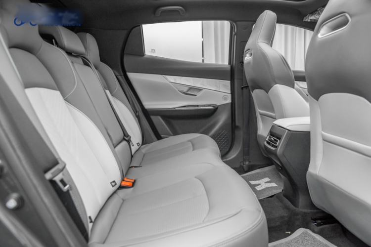 Used CHANGAN UNI-T 2023 Second-Generation 1.5T Prestige Model Interior 9