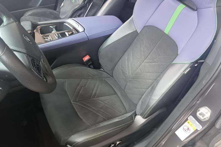Used CHANGAN UNI-T 2023 2nd Generation 1.5T Sport Edition Flagship Version Left Front Seat