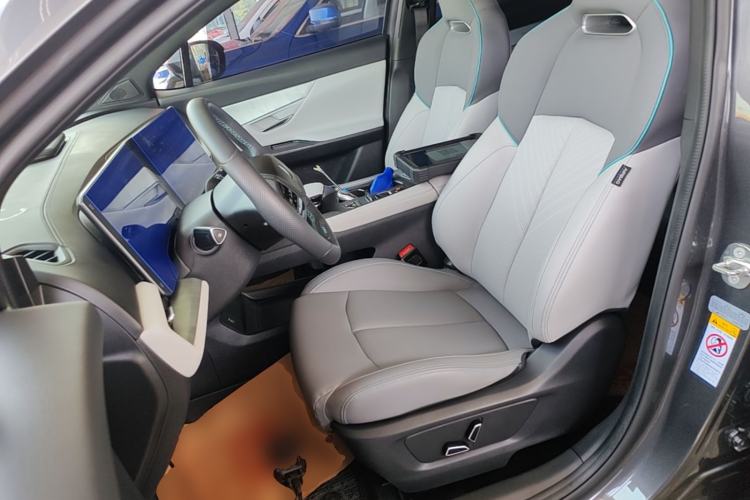 Used CHANGAN UNI-T 2023 Second-Generation 1.5T Prestige Model Left Front Seat