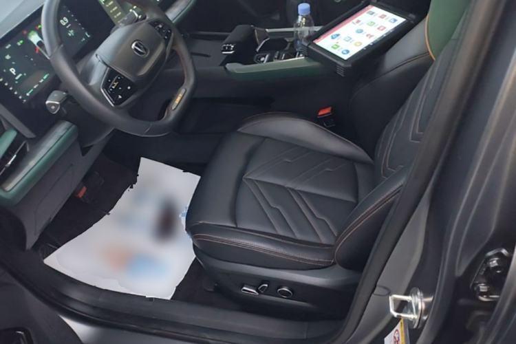 Used CHANGAN UNI-T 2023 2nd Generation 1.5T Sport Edition Flagship Version Left Front Seat