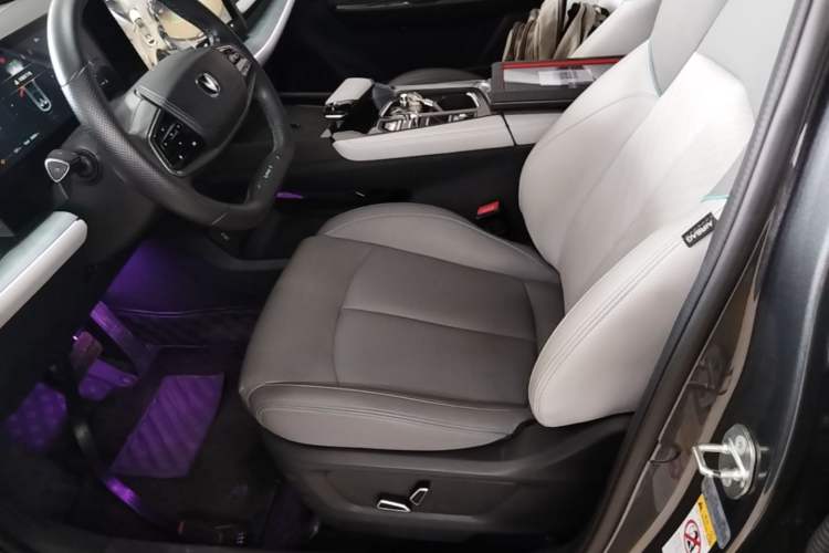Used CHANGAN UNI-T 2023 Second-Generation 1.5T Prestige Model Left Front Seat
