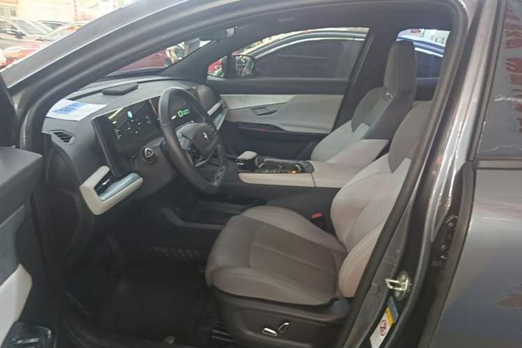 Used CHANGAN UNI-T 2023 Second-Generation 1.5T Prestige Model Left Front Seat