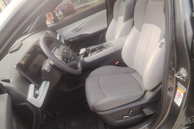Used CHANGAN UNI-T 2023 Second-Generation 1.5T Prestige Model Left Front Seat
