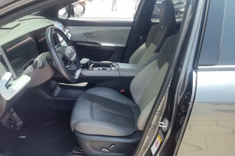 Used CHANGAN UNI-T 2023 Second-Generation 1.5T Prestige Model Left Front Seat