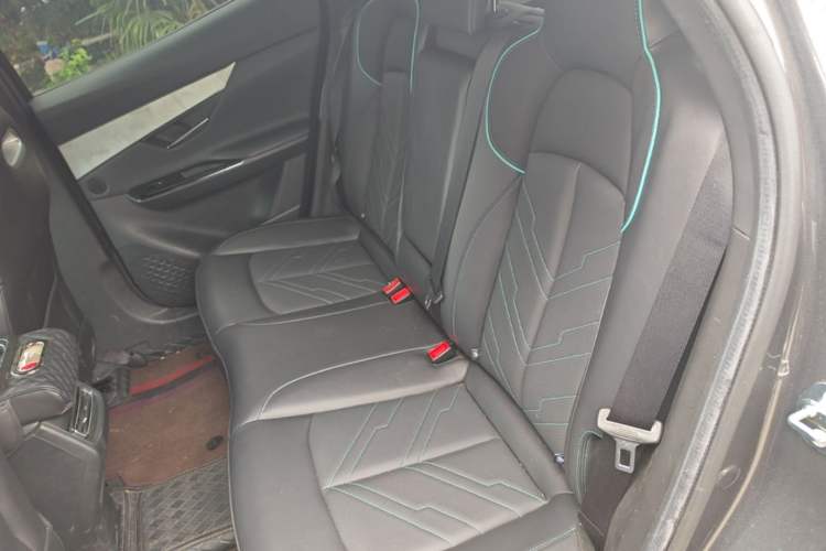Used CHANGAN UNI-T 2023 Second-Generation 1.5T Prestige Model Left Rear Seat