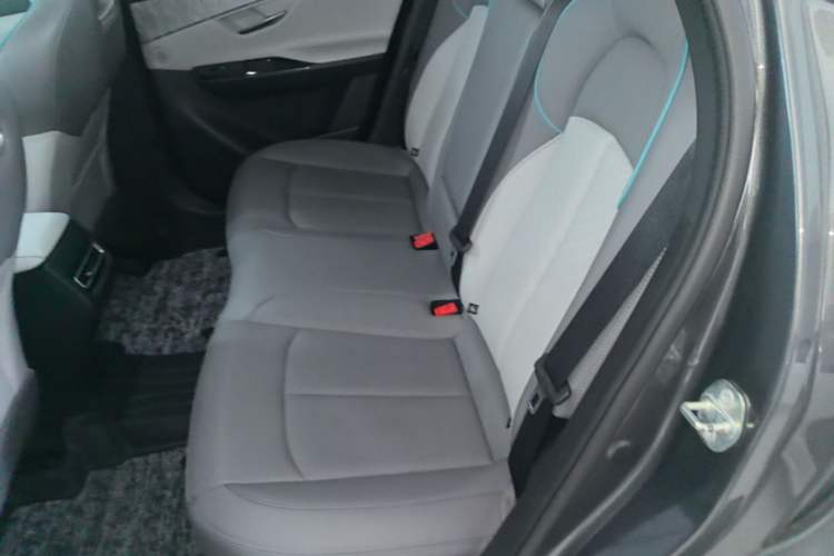 Used CHANGAN UNI-T 2023 2nd Generation 1.5T Excellence Version Left Rear Seat