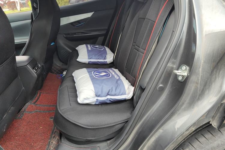 Used CHANGAN UNI-T 2023 Second-Generation 1.5T Prestige Model Left Rear Seat