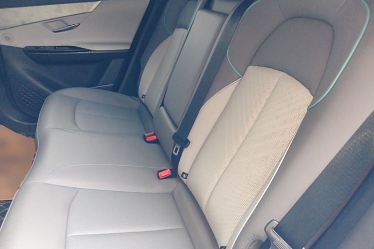 Used CHANGAN UNI-T 2023 Second-Generation 1.5T Prestige Model Left Rear Seat