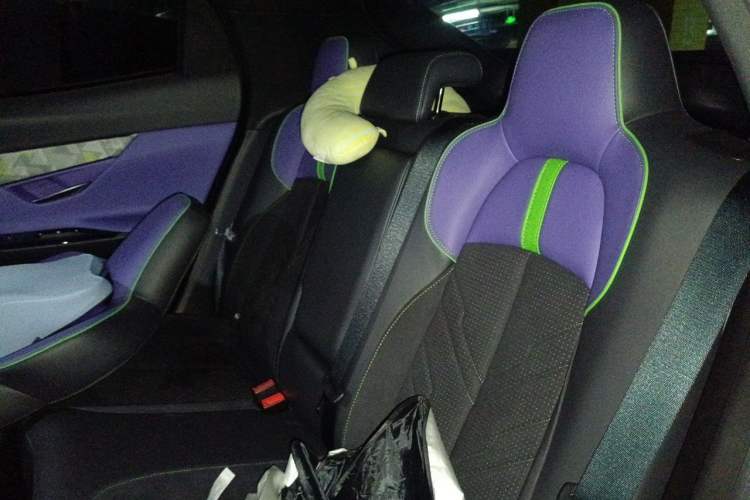 Used CHANGAN UNI-T 2023 2nd Generation 1.5T Sport Edition Flagship Version Left Rear Seat