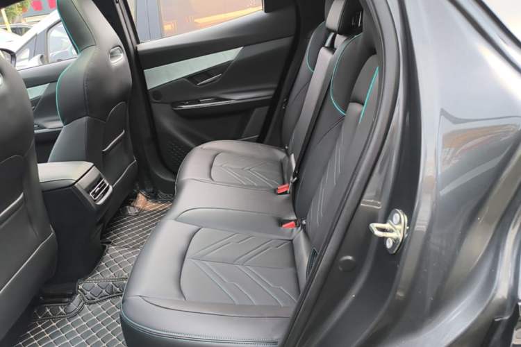 Used CHANGAN UNI-T 2023 Second-Generation 1.5T Prestige Model Left Rear Seat
